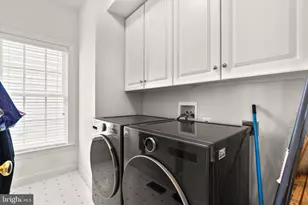 1377 Main St, Gaithersburg, MD 20878 - Photo 27