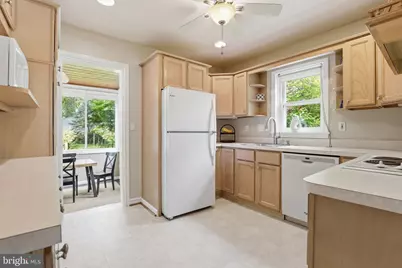 10510 Hayes Avenue, Silver Spring, MD 20902 - Photo 13