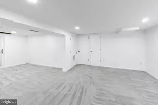 6514 Wilmett Rd, Bethesda, MD 20817 - Photo 25