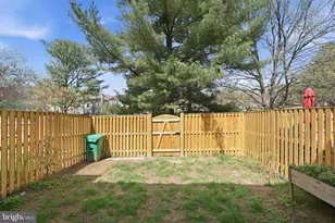 105 Holdcroft Ln, Gaithersburg, MD 20878 - Photo 57