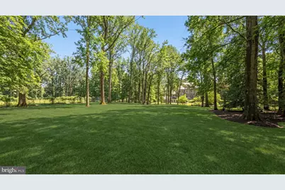 8600 Country Club Drive, Bethesda, MD 20817 - Photo 13