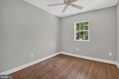 211 Charles Street, Rockville, MD 20850 - Photo 15