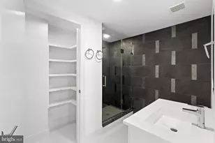 10823 Lockland, Potomac, MD 20854 - Photo 79