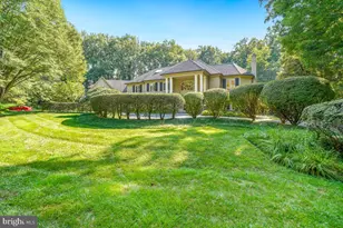 10823 Lockland, Potomac, MD 20854 - Photo 3