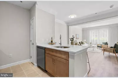 501 Hungerford Drive #P96, Rockville, MD 20850 - Photo 5