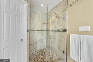 211 Holmard St, Gaithersburg, MD 20878 - Photo 35