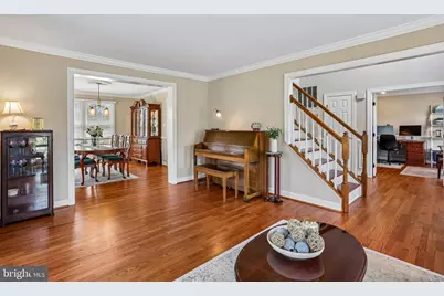 20233 Sweet Meadow Lane, Gaithersburg, MD 20882 - Photo 15