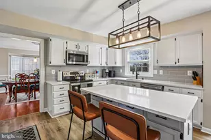 20233 Sweet Meadow Ln, Gaithersburg, MD 20882 - Photo 25