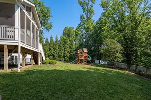 3708 Cardiff Ct, Chevy Chase, MD 20815 - Photo 9