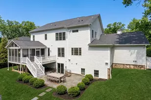 3708 Cardiff Ct, Chevy Chase, MD 20815 - Photo 7