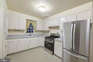 5216 Farrington Rd, Bethesda, MD 20816 - Photo 13