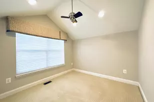 11837 Regents Park Dr, Germantown, MD 20876 - Photo 35