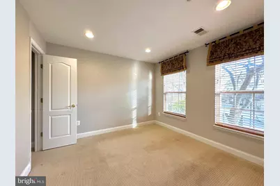 11837 Regents Park Drive, Germantown, MD 20876 - Photo 3