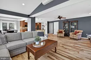 11305 Kings Valley Dr, Damascus, MD 20872 - Photo 25