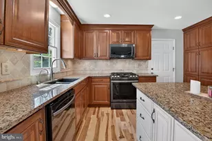 11305 Kings Valley Dr, Damascus, MD 20872 - Photo 15