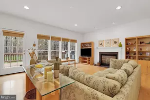 3006 Novak Terrace, Burtonsville, MD 20866 - Photo 3