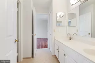 17413 Cherokee Ln, Olney, MD 20832 - Photo 23