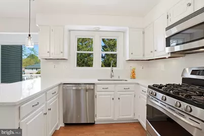 17413 Cherokee Lane, Olney, MD 20832 - Photo 9