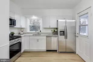 11209 Midvale Rd, Kensington, MD 20895 - Photo 7