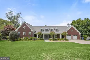 7506 Persimmon Tree Ln, Bethesda, MD 20817 - Photo 1
