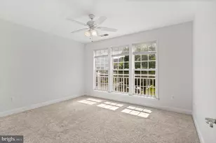 1002 Elmcroft Blvd, Rockville, MD 20850 - Photo 11