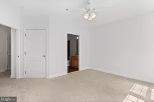 1002 Elmcroft Blvd, Rockville, MD 20850 - Photo 25