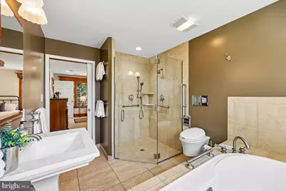 5735 Bradley Boulevard, Bethesda, MD 20814 - Photo 57