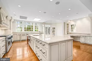 10204 Bentcross Dr, Potomac, MD 20854 - Photo 7