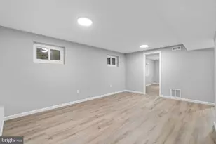 24320 Log House Rd, Gaithersburg, MD 20882 - Photo 31