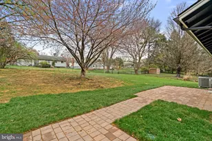 24320 Log House Rd, Gaithersburg, MD 20882 - Photo 47