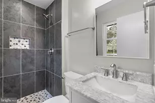 24320 Log House Rd, Gaithersburg, MD 20882 - Photo 23