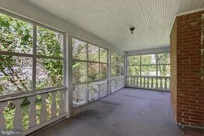305 W Diamond Avenue, Gaithersburg, MD 20877 - Photo 25