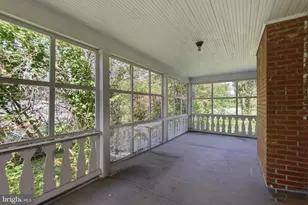 305 W Diamond Ave, Gaithersburg, MD 20877 - Photo 25