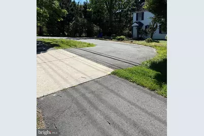 305 W Diamond Avenue, Gaithersburg, MD 20877 - Photo 23