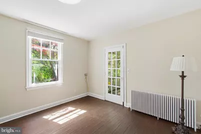 305 W Diamond Avenue, Gaithersburg, MD 20877 - Photo 7