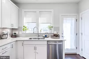 565 Shorthorn Way, Rockville, MD 20850 - Photo 11