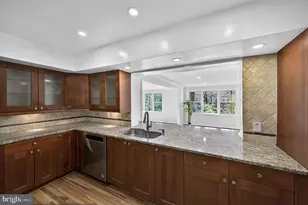 10600 Vantage Ct, Potomac, MD 20854 - Photo 17