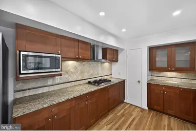 10600 Vantage Court, Potomac, MD 20854 - Photo 17