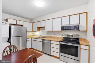 3330 N Leisure World Blvd, Silver Spring, MD 20906 - Photo 5