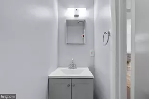 32 Anna Ct, Gaithersburg, MD 20877 - Photo 11