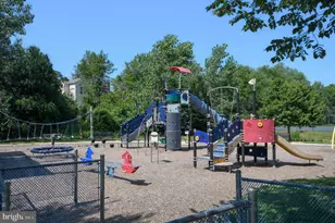 2016 Cascade Rd, Silver Spring, MD 20902 - Photo 63