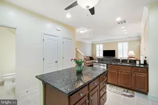 308 Orchard Ridge Dr, Gaithersburg, MD 20878 - Photo 7