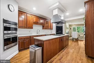 7809 Hidden Meadow Terrace, Potomac, MD 20854 - Photo 27