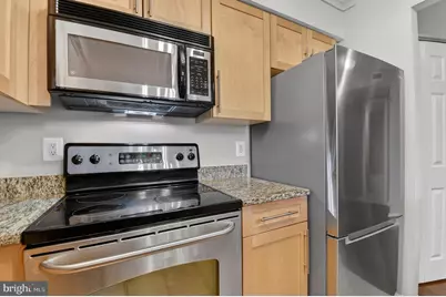 10101 Grosvenor Place #701, Rockville, MD 20852 - Photo 5