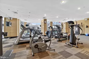 10101 Grosvenor Pl, Rockville, MD 20852 - Photo 27