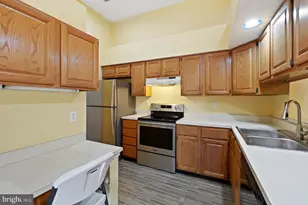 12220 Eagles Nest Ct, Germantown, MD 20874 - Photo 13