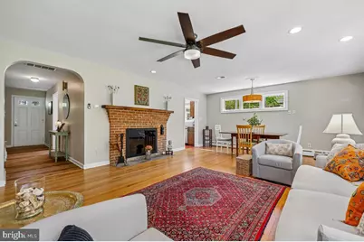 4318 Pinetree Road, Rockville, MD 20853 - Photo 17