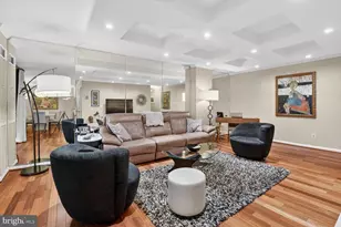 4620 N Park Ave N, Chevy Chase, MD 20815 - Photo 3