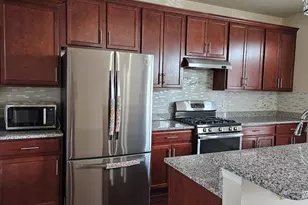 11875 Snowden Farm Pkwy, Clarksburg, MD 20871 - Photo 5