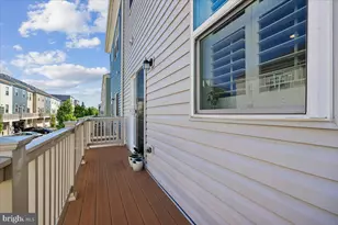14311 Summit View Ln, Rockville, MD 20850 - Photo 15